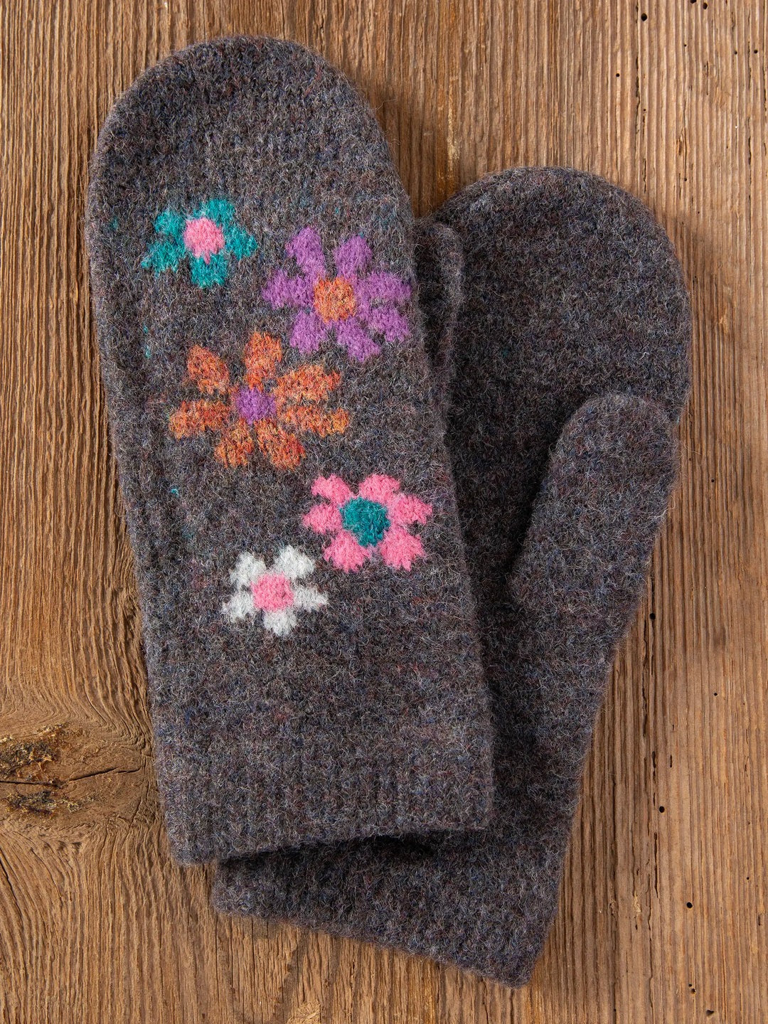 Intarsia Mittens Hats and Gloves